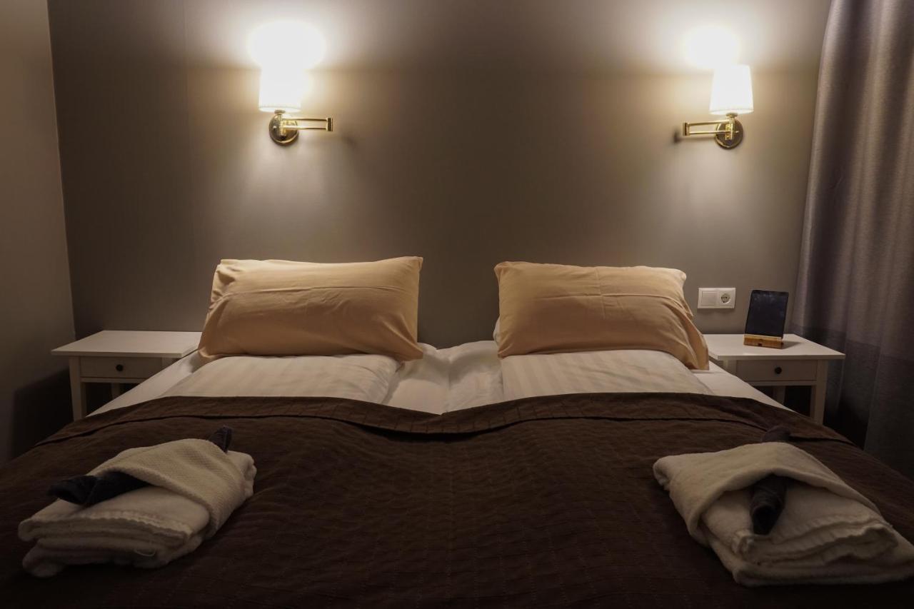 Hotel Laekur هيلاّ المظهر الخارجي الصورة